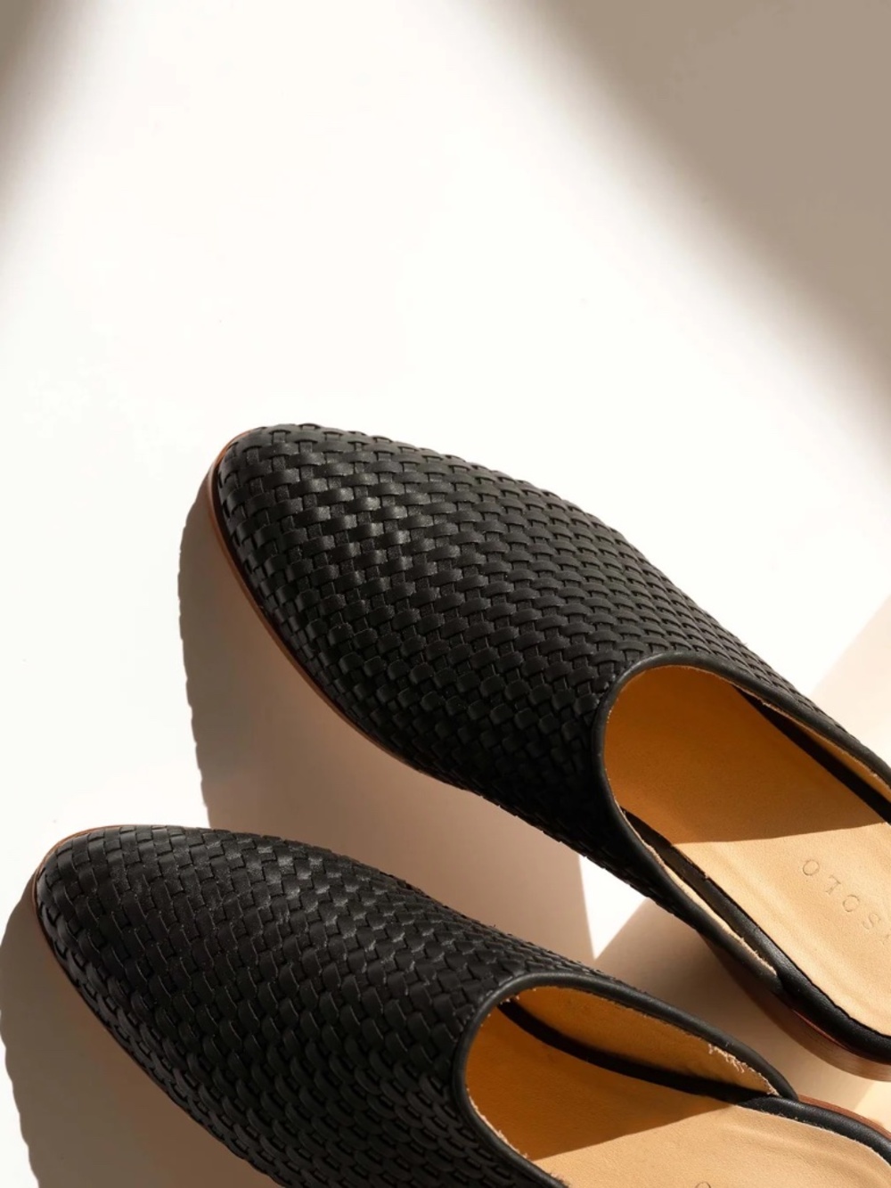 Nisolo Ama Woven Leather Mule Black
